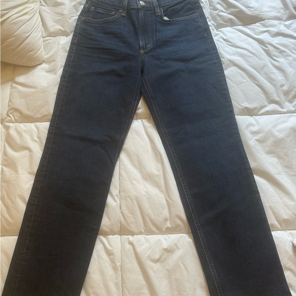 Agolde “Kye” Womens Mid Rise straight Cropped denim in color “Song”